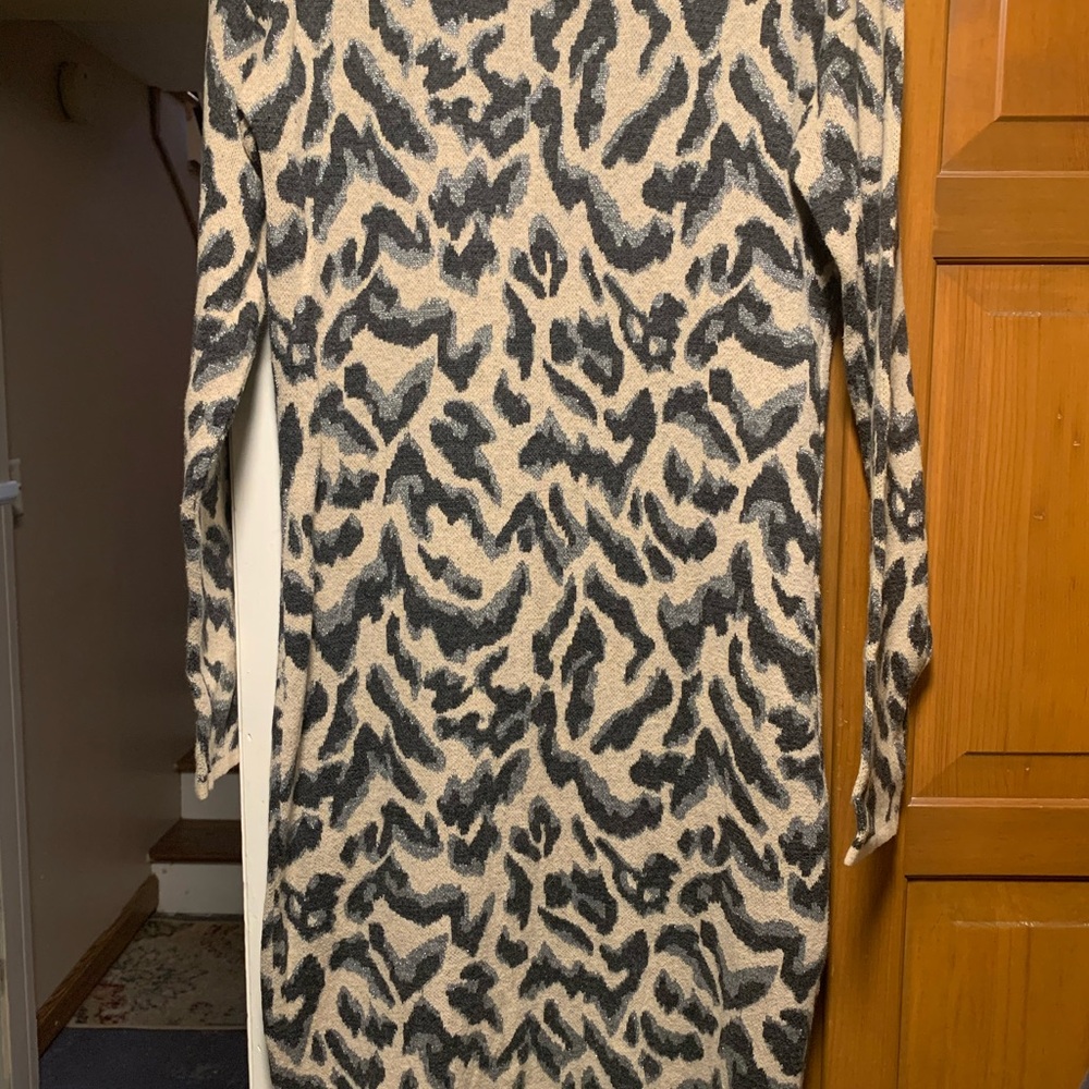 a.n.a Animal Print Long Sleeve Dress